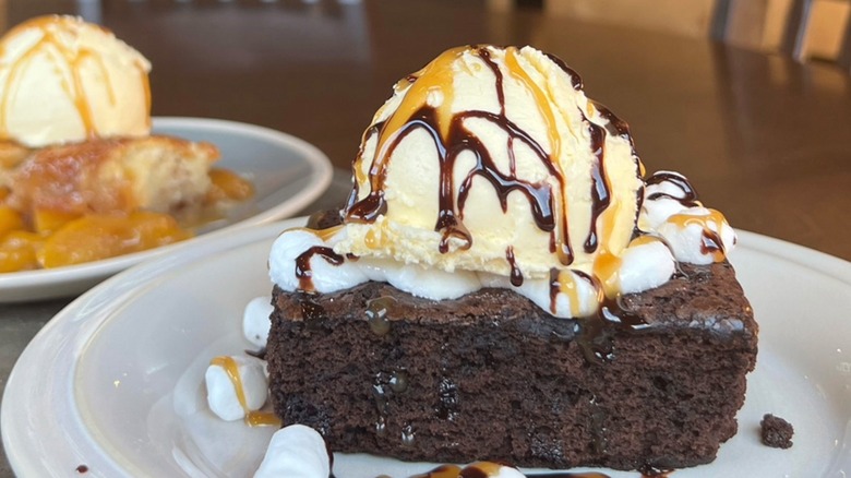 Mississippi Brownie from Logan's Steakhouse