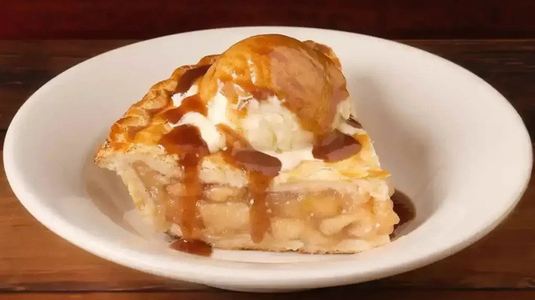 Apple Pie Dessert From Texas Roadhouse