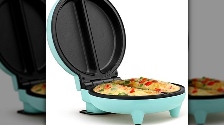 Holstein Housewares Omelet & Frittata Maker mint