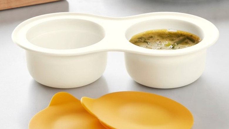 Williams Sonoma Egg Bites Maker in use