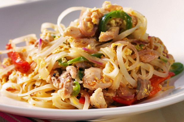 Lemongrass Chicken Pad Thai