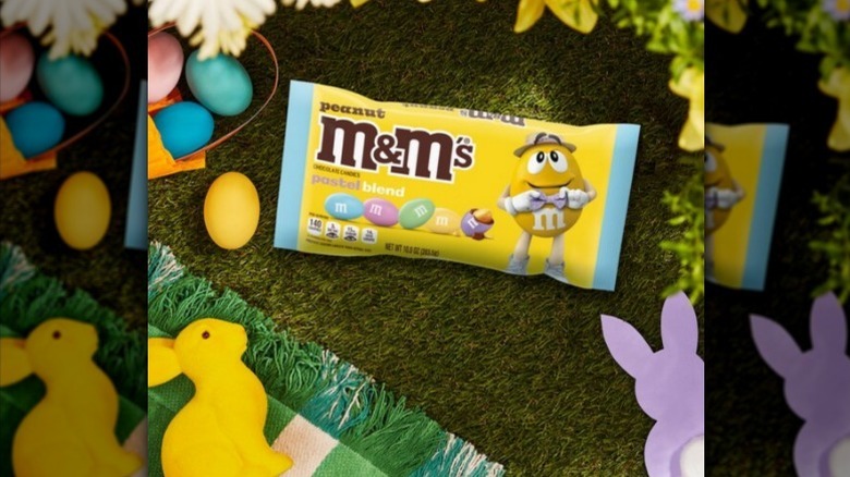 Pastel M&M bag with Easter eggs and bunnies