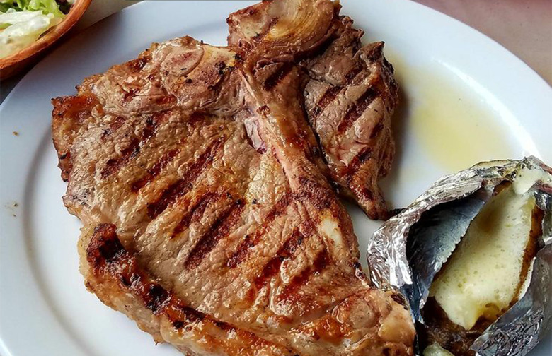 Columbine Steak House & Lounge (Denver, Colorado)