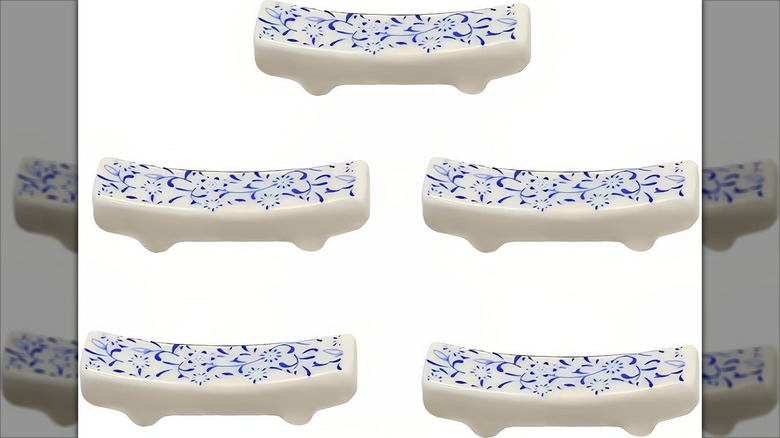 GTIEDIK porcelain chopstick rests