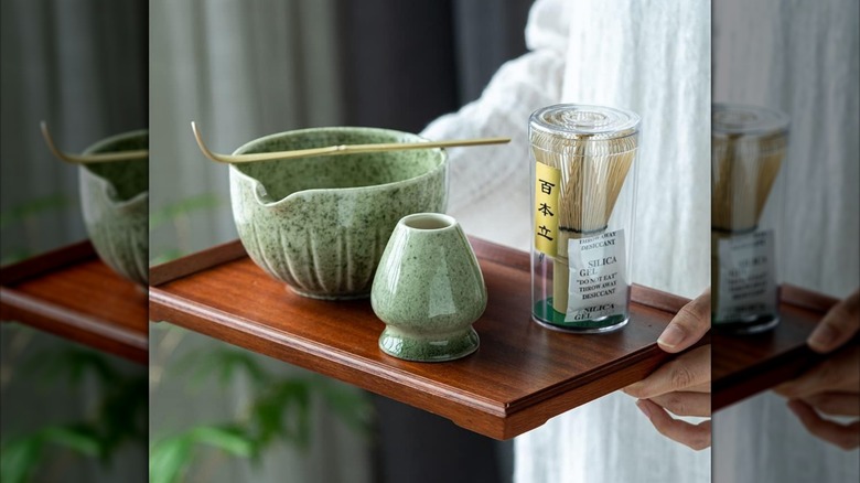 TANG PIN matcha-making set on a serving tray