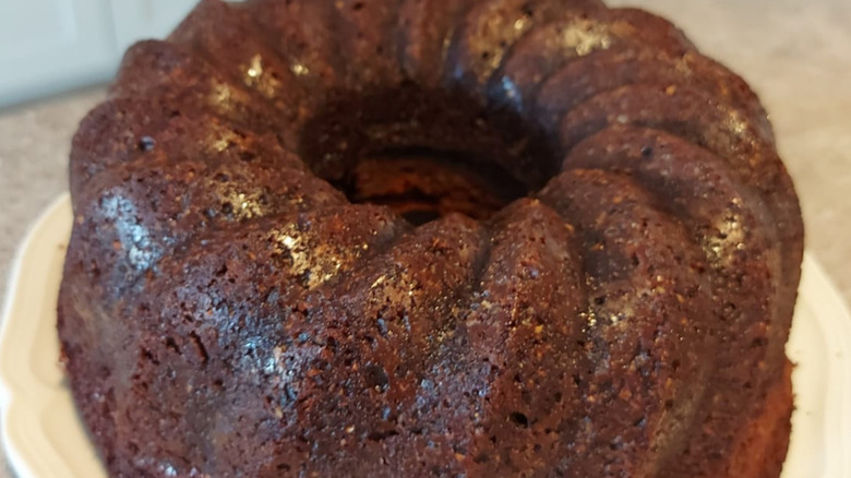 Tunnel of Fudge cake without frosting