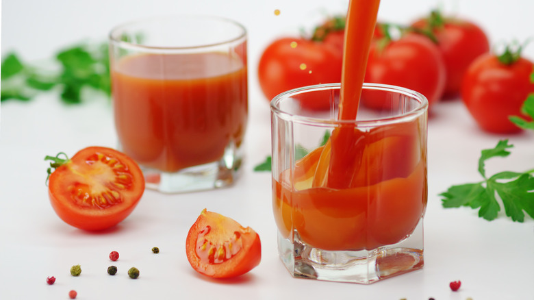 fresh tomato juice