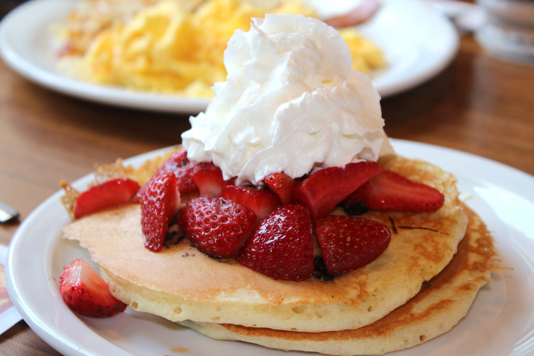 16 Best Restaurant Chain Breakfasts in America