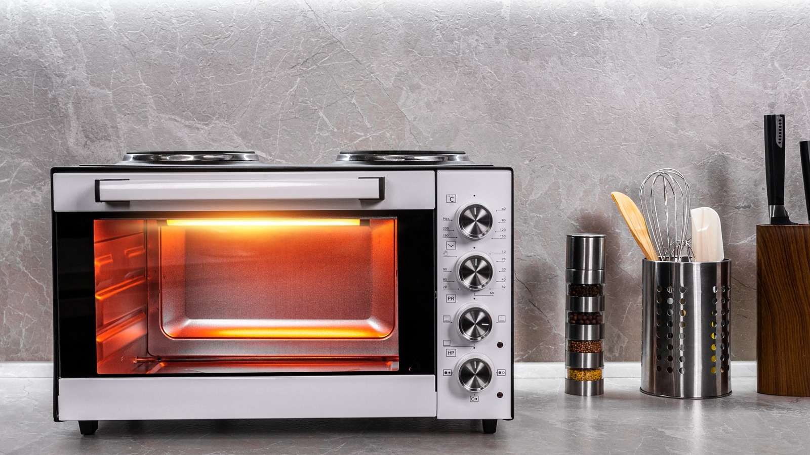 16 Common Mistakes People Make With Toaster Ovens - Vimarsana News