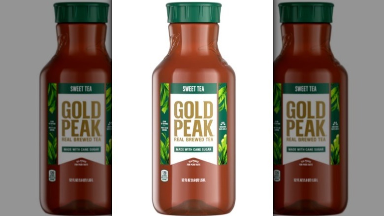Gold Peak sweet tea on white background
