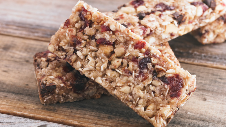 granola bars