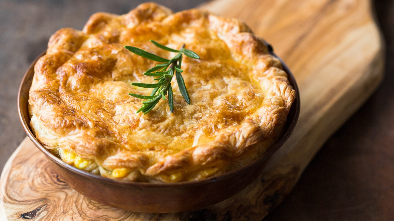 16 Ingredients That Will Take Your Chicken Pot Pie To The Next Level - Vimarsana News