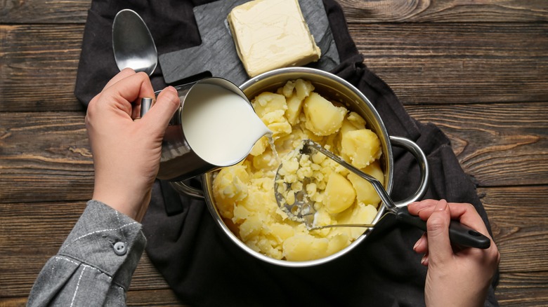 16 Mistakes To Avoid When Making Mashed Potatoes
