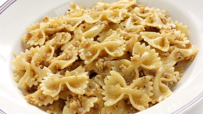 Plate of kasha varnishkes