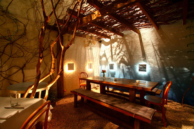 3. Mani (São Paulo)