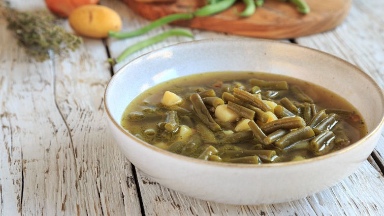green bean soup with potatoes