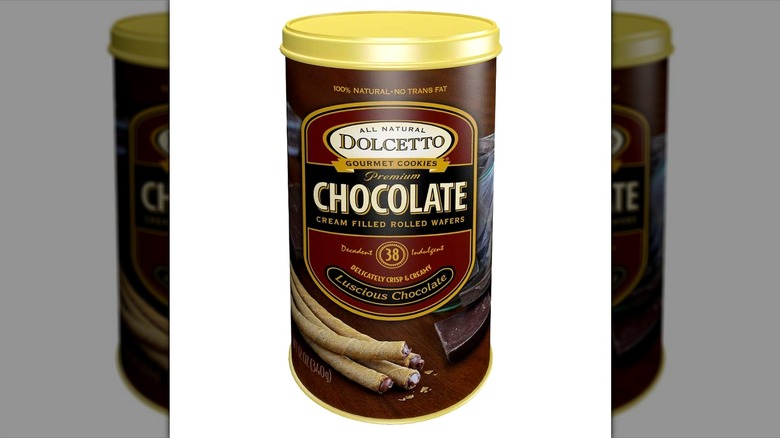 Tin of Dolcetto Chocolate Rolled Wafers