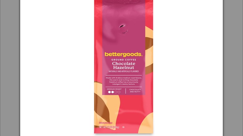 bettergoods chocolate hazelnut blend with white background