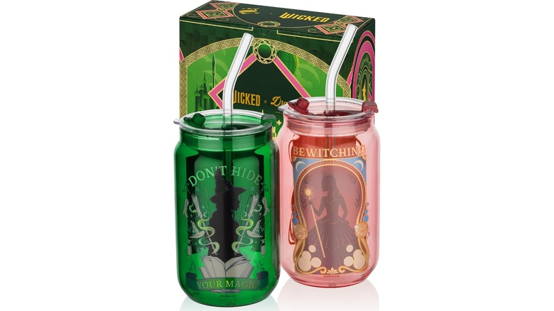 Product image of the Dragon Glassware x Wicked Glass Cups with Lids and Straws