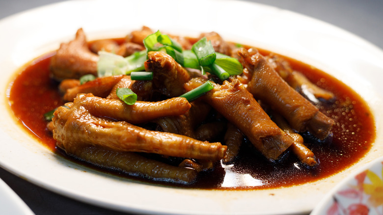 plate of chicken feet