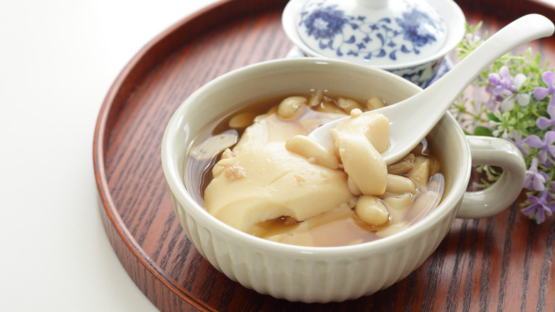 bowl of Tau foo fah