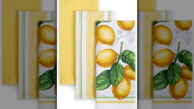 3-piece towel set on white background