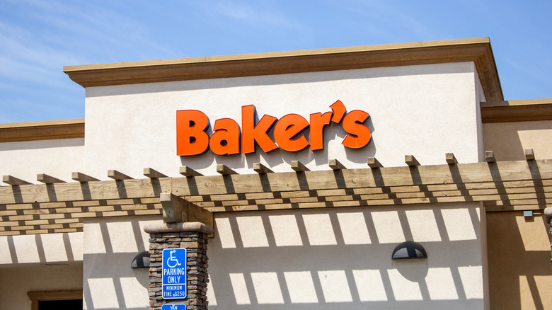 Baker's grocery storefront