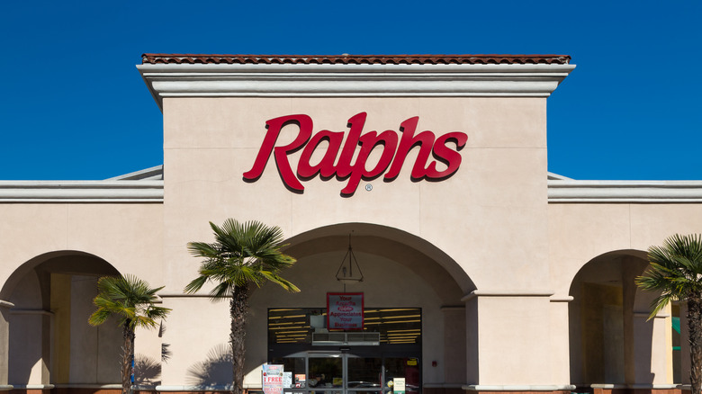 Ralphs grocery storefront