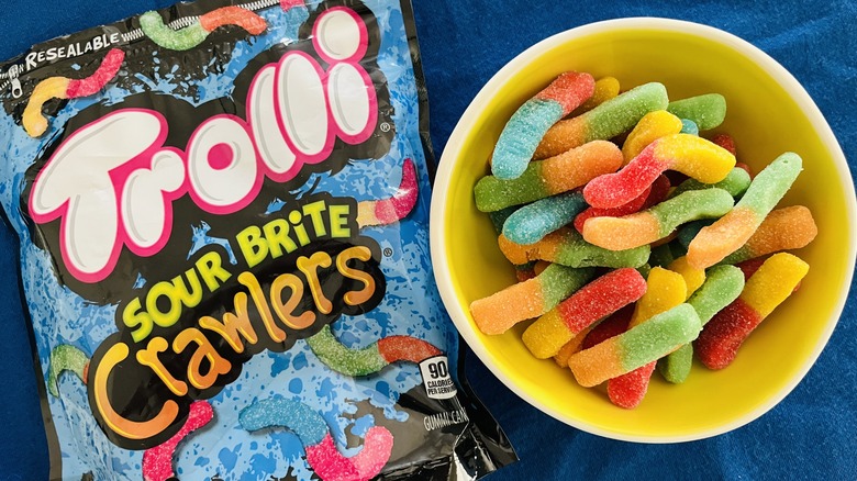 sour neon gummy worms