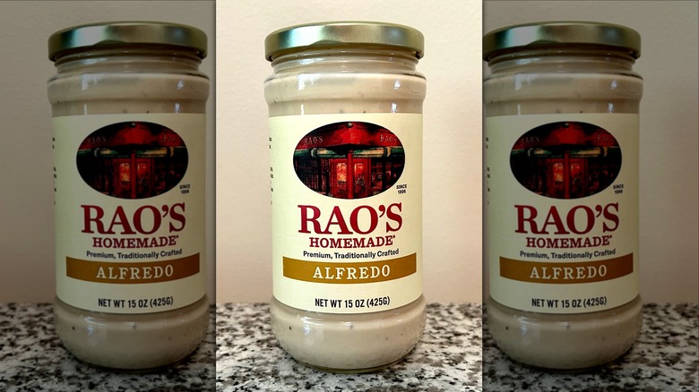 Rao's Alfredo sauce jar