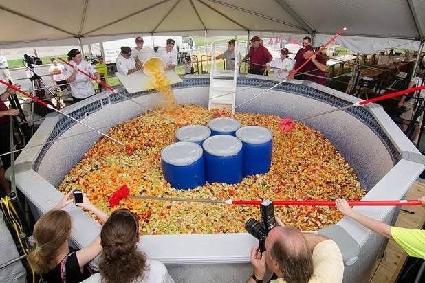 12) Largest Fruit Salad