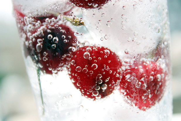 Lose It: Drinking Soda — This Means Diet, Too!