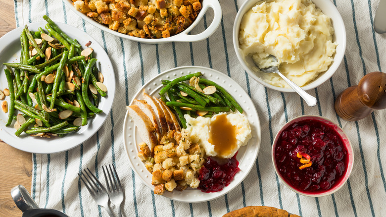 Thanksgiving plate with side dishes