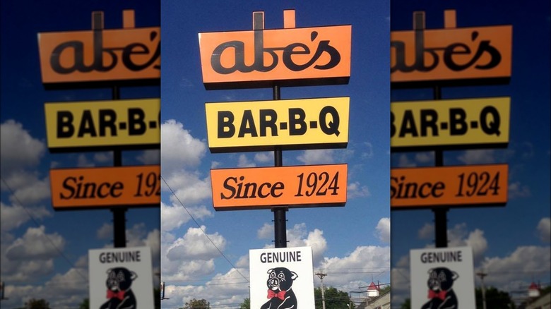 Abe's Bar-B-Q sign