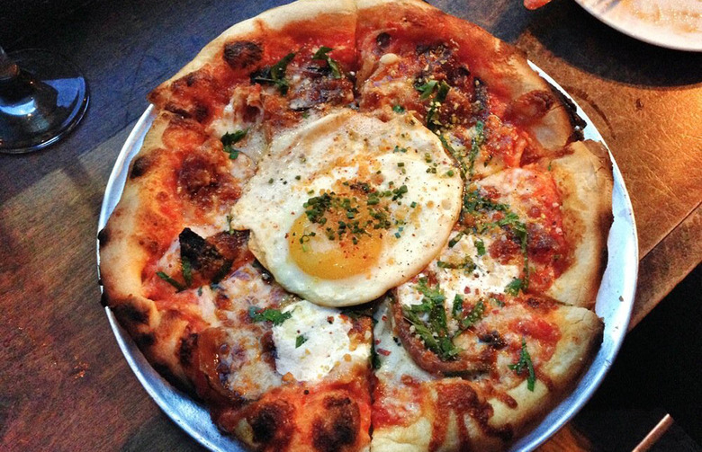 #10 Coppa, Boston, Mass. (Salsiccia: Tomato, spicy pork sausage, ricotta, red onion)