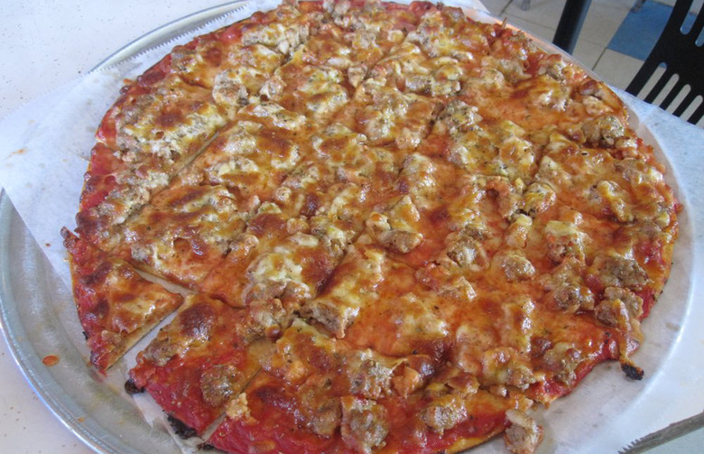 #21 Vito & Nick's, Chicago (Sausage)