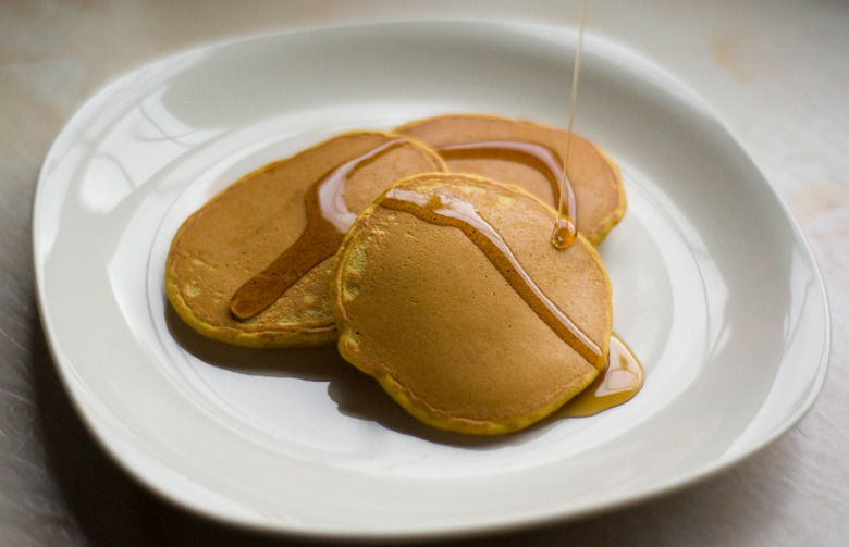 Jack-O'-Lantern Pumpkin Pancakes