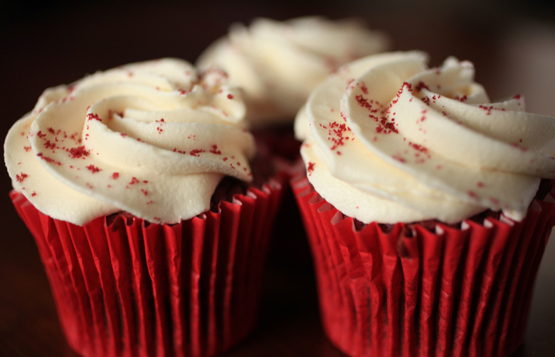 Red Velvet Gore Cakes