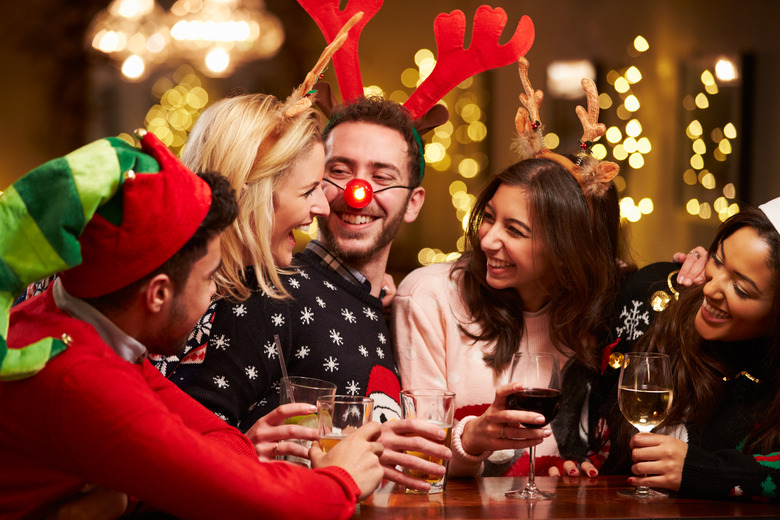25 secrets to becoming the best holiday party guest ever