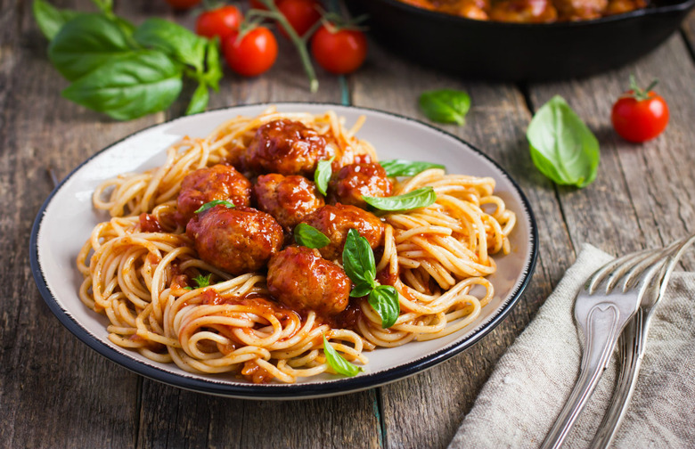 Bobby Flay's Spaghetti and Meatballs