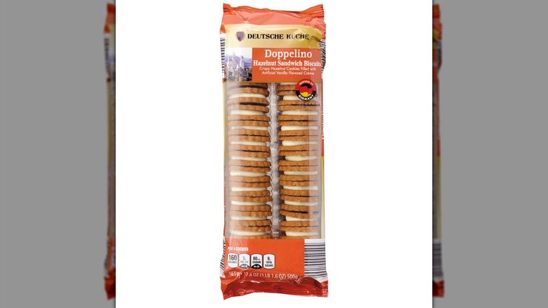 A package of Deutsche Kuche Doppelino Cookies on a white background