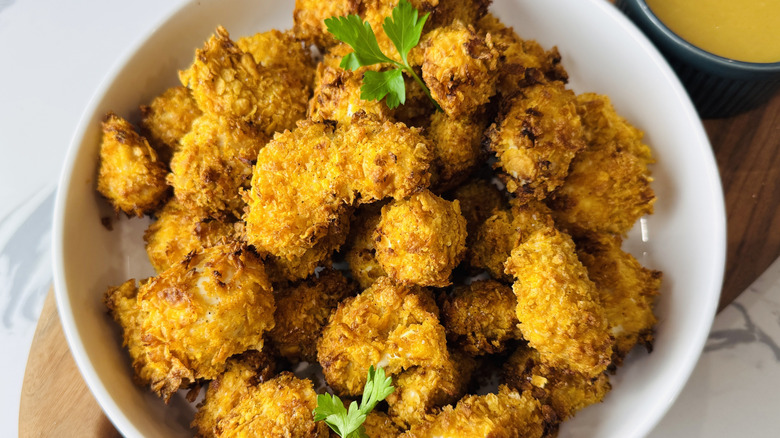 Air fryer popcorn chicken in bowl