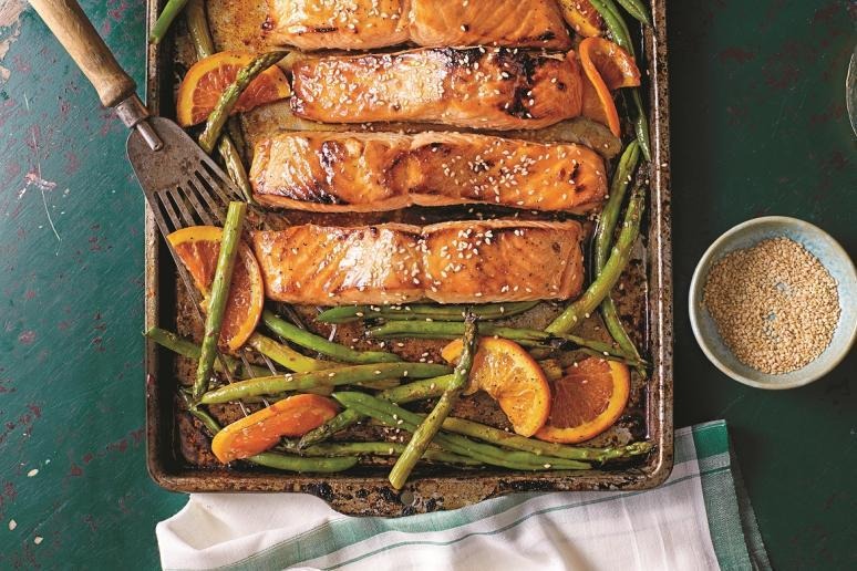 Honey-Soy Glazed Salmon With Veggies and Oranges