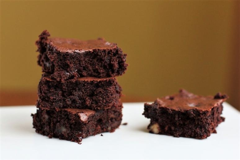 Flourless Blender Brownies