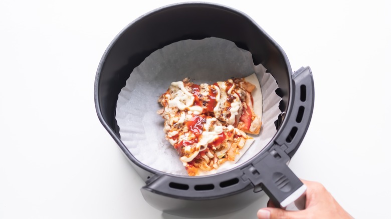 pizza in air fryer basket