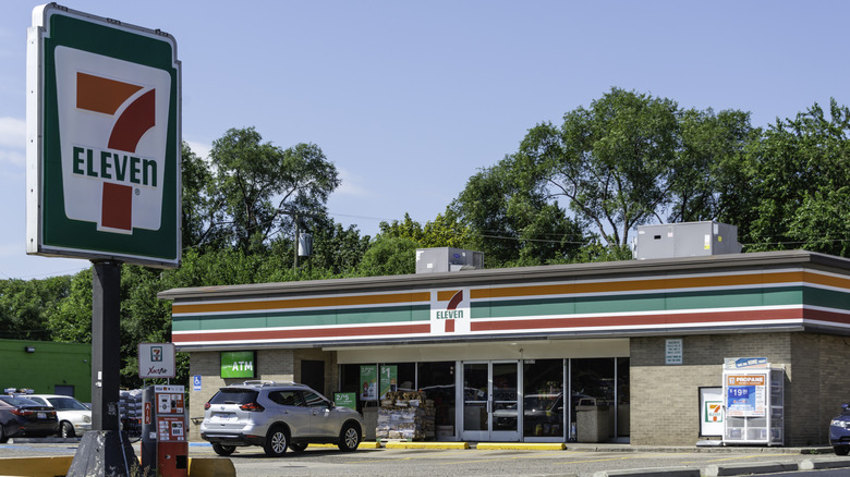 Exterior of 7-Eleven with sign