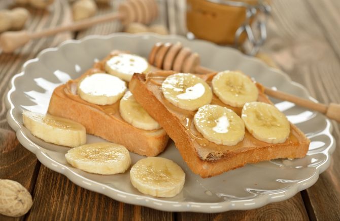 almond butter banana toast