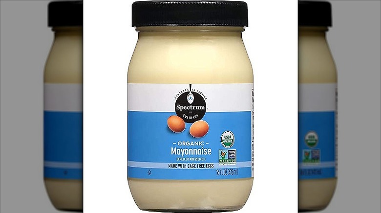Jar of Spectrum organic mayonnaise
