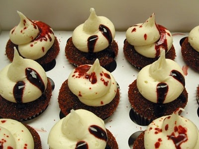 5 Cool &apos;Twilight&apos;-Themed Party Ideas