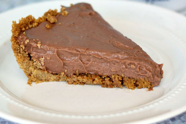 The Weary Chef — No Bake Chocolate Cheesecake Pudding Pie